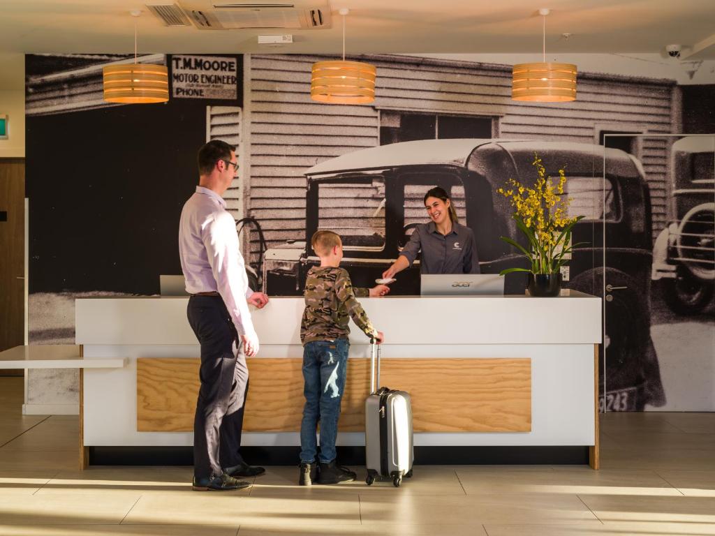 Carnmore Hotel Christchurch - Resim 30