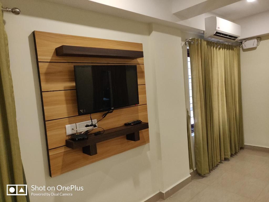Hotel Sree Gokulam Apartments - 