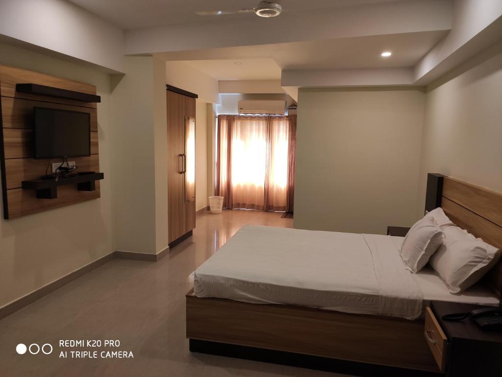 Hotel Sree Gokulam Apartments - 