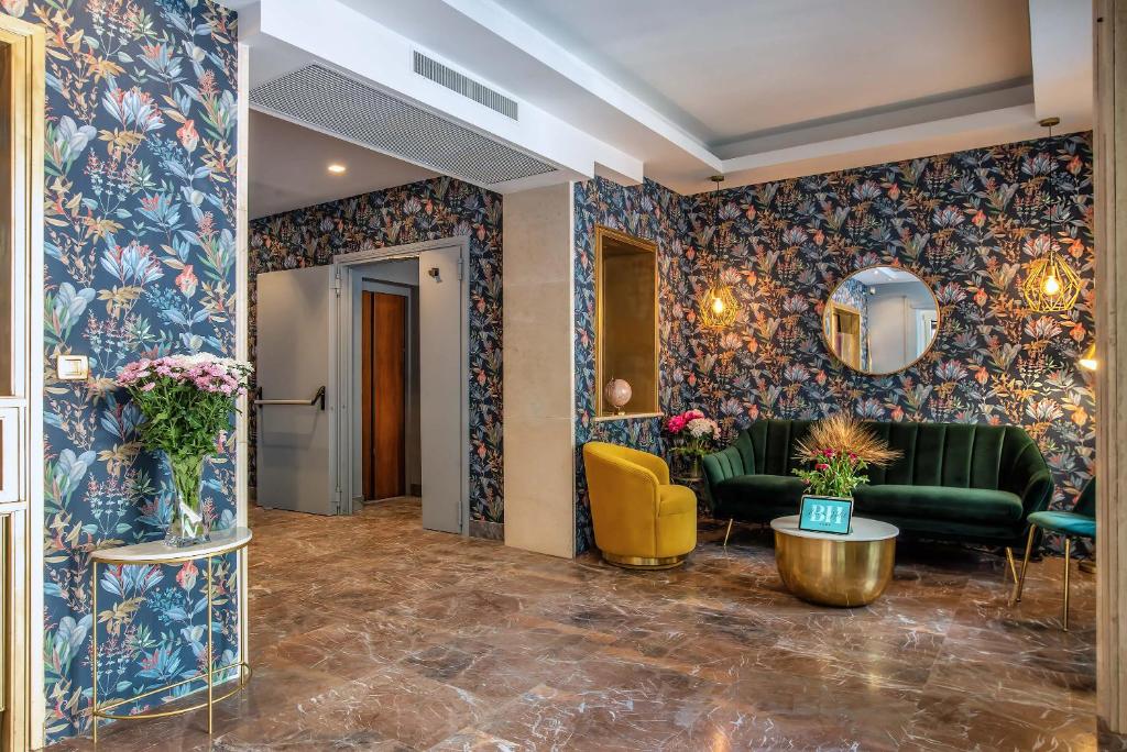 Posezení v ubytování Bloom Hotel Rome