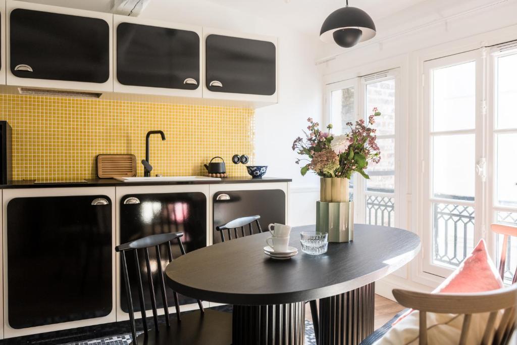 My Maison In Paris - Louvre - Resim 10