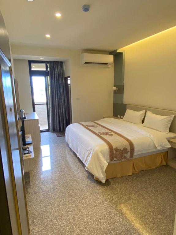 Jin Zhan Hotel - 标准皇后区