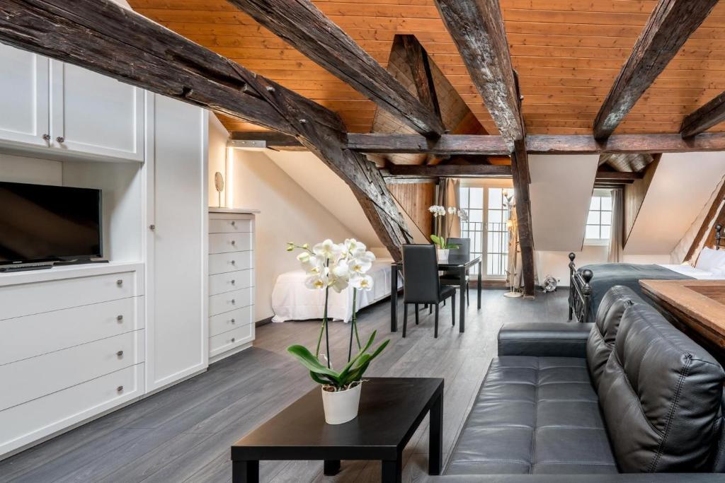 KoBi Boutique Studios Hirschenplatz