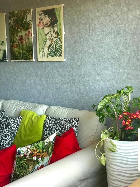 Część wypoczynkowa w obiekcie Greatforest Rosehill 1 Apartman