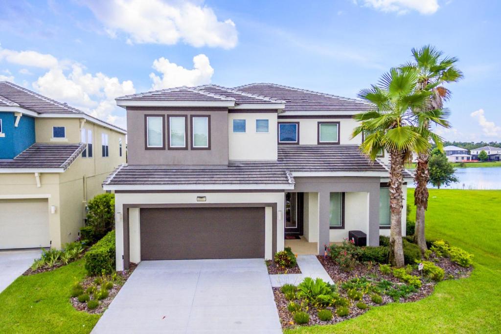 5br 5bath Pvt Home q Pool 15min Disney 3163ft キシミー 21年 最新料金 5br 5bath Pvt Home q Pool 15min Disney 3163ft キシミー 21年 最新料金