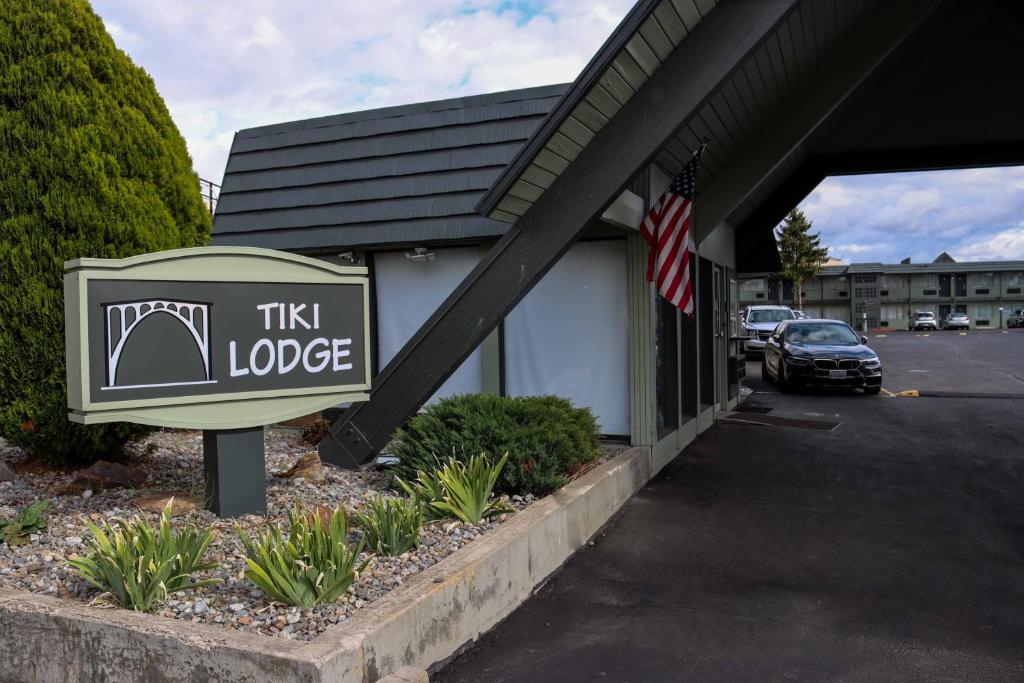 Certifikát, hodnocení, plakát nebo jiný dokument vystavený v ubytování Tiki Lodge Motel