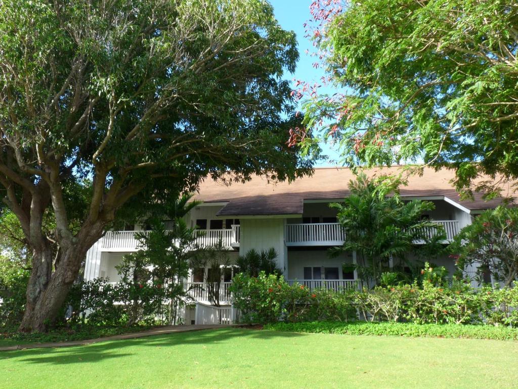 Zahrada ubytování Kiahuna Plantation 96, Poipu Beach, Club Membership, Part Ocean View, Kids Toys