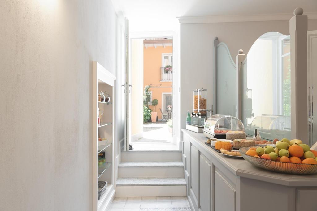 Kuchyň nebo kuchyňský kout v ubytování Antico Borgo B&B Cannobio