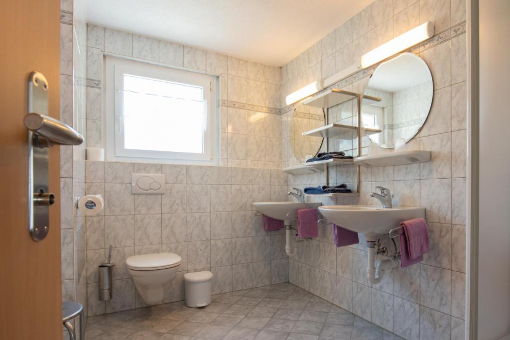 Koupelna v ubytování Haus Aurora