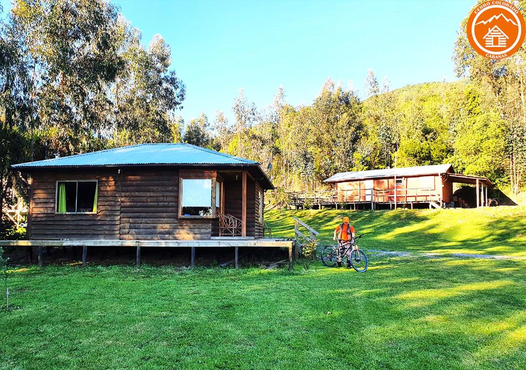 塔爾卡的住宿－Cabañas Cerro Colorado Lago Colbún，相簿中的一張相片