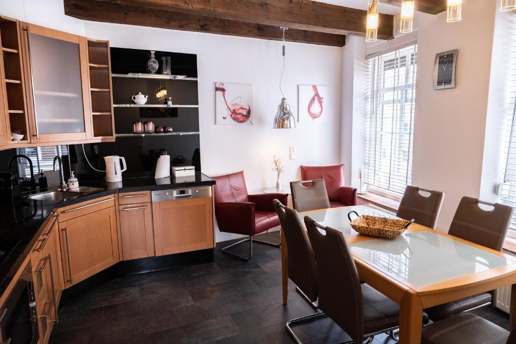 Een keuken of kitchenette bij De Soeten Inval