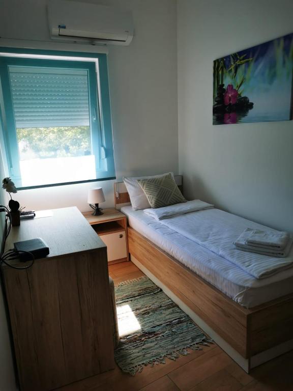 
Standard Single Room
