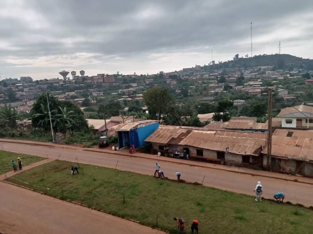 RESIDENCE DU PELERIN - APPARTEMENT BELLE VUE F3 à BAFOUSSAM - Housity