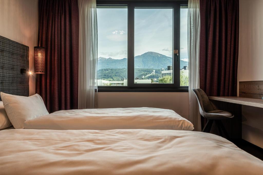 
Double Room with Mountain View
