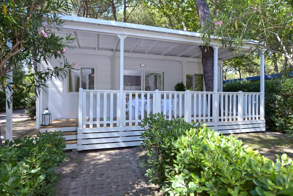 Vonkajšia záhrada v ubytovaní Camping Village Pino Mare