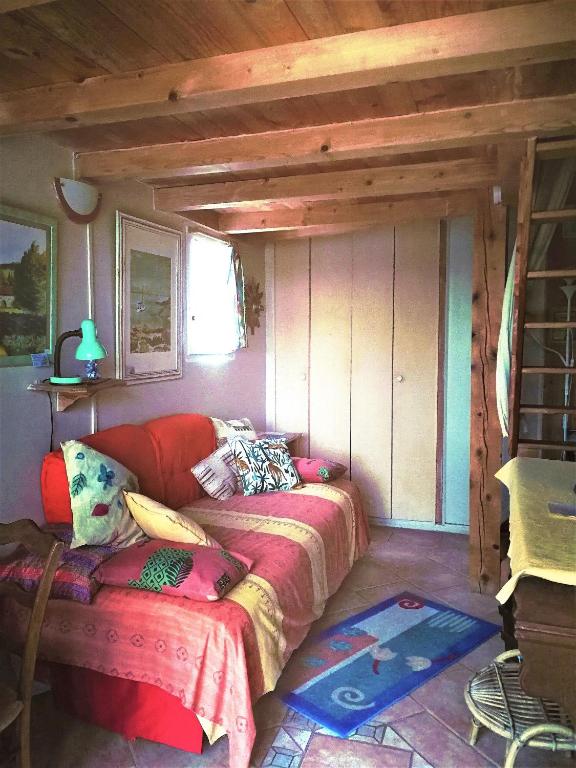Petit studio atypique et cosy en Provence - Huis Met één Slaapkamer