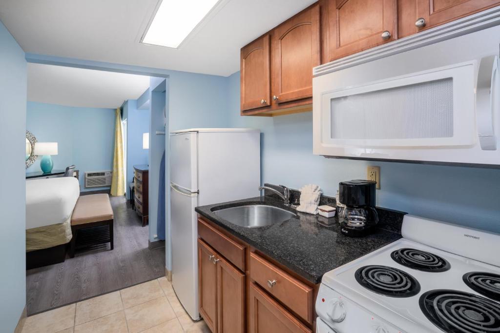 Kuchyň nebo kuchyňský kout v ubytování Palette Resort Myrtle Beach