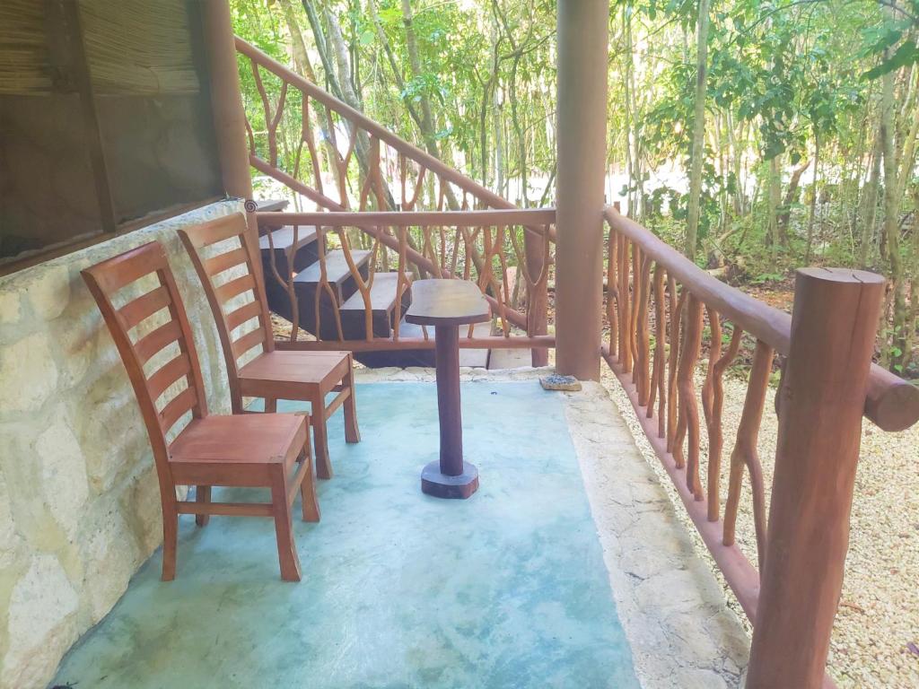 Balkón nebo terasa v ubytování Aldea Maya-Ha Cabañas con cenotes