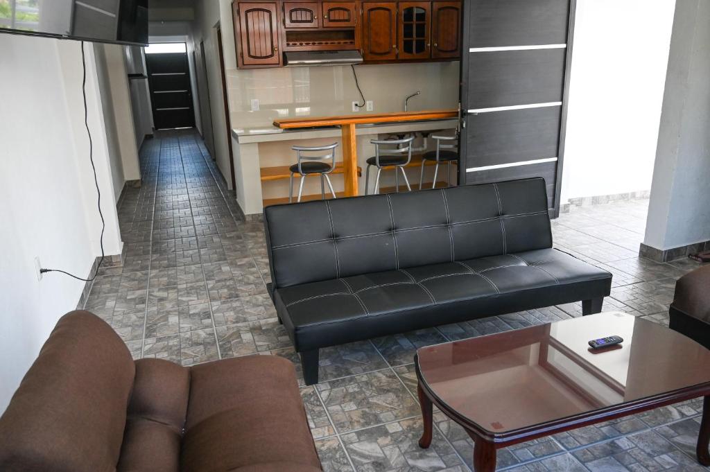 Kuchyň nebo kuchyňský kout v ubytování Casa LEONOR