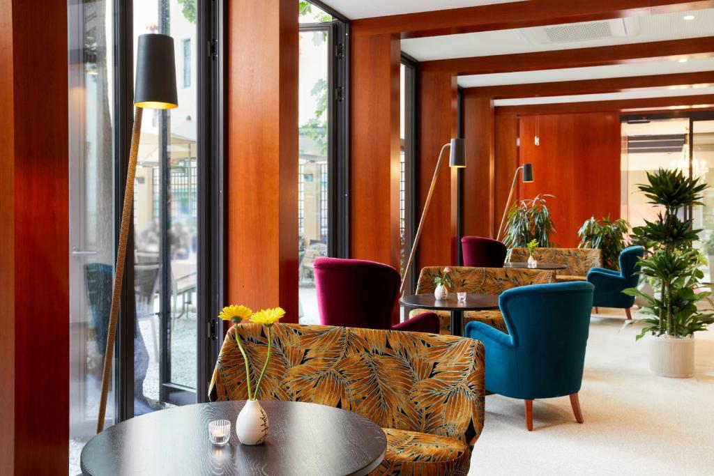 Posezení v ubytování Parkhotel Graz - Traditional Luxury