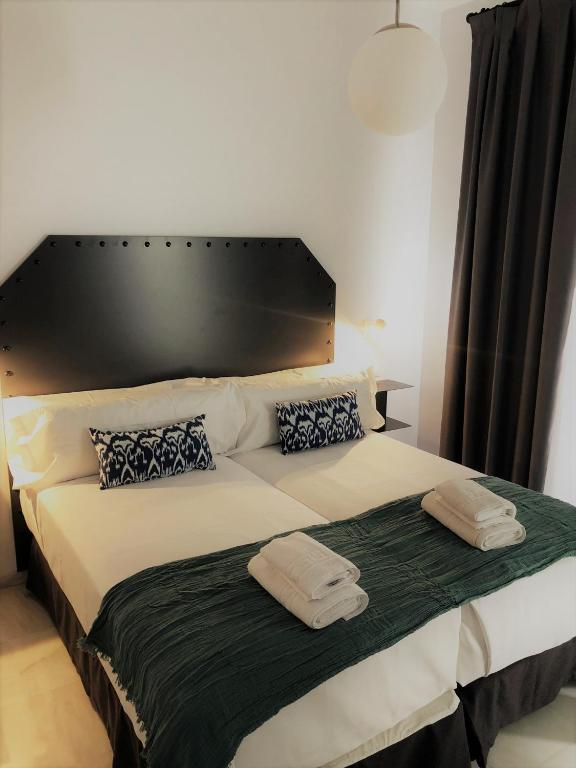 Hostal Hom Museo, Seville – Updated 2023 Prices