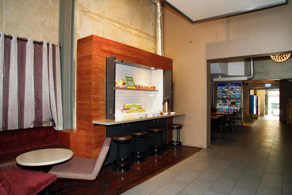 ibis budget Auckland Central - Resim 5