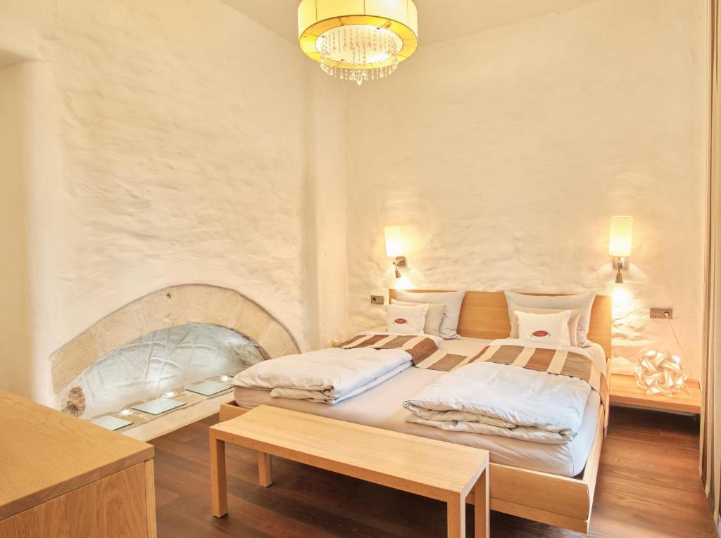 Turmhotel zum Erasmus - Suite
