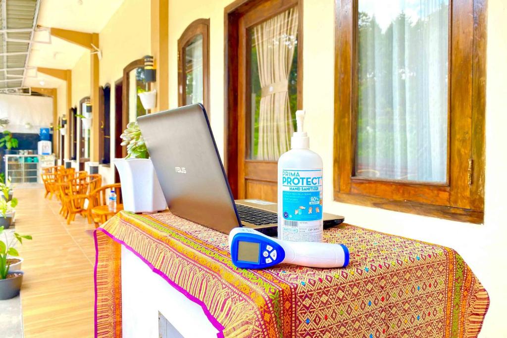 Fotografie z fotogalerie ubytování Homestay Banteng Adventure Dieng Mitra RedDoorz v destinaci Diyeng