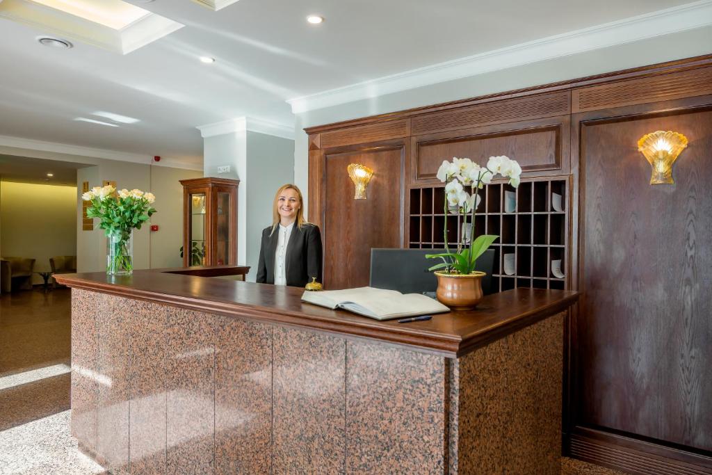 Vstupní hala nebo recepce v ubytování Ratonda Centrum Hotels