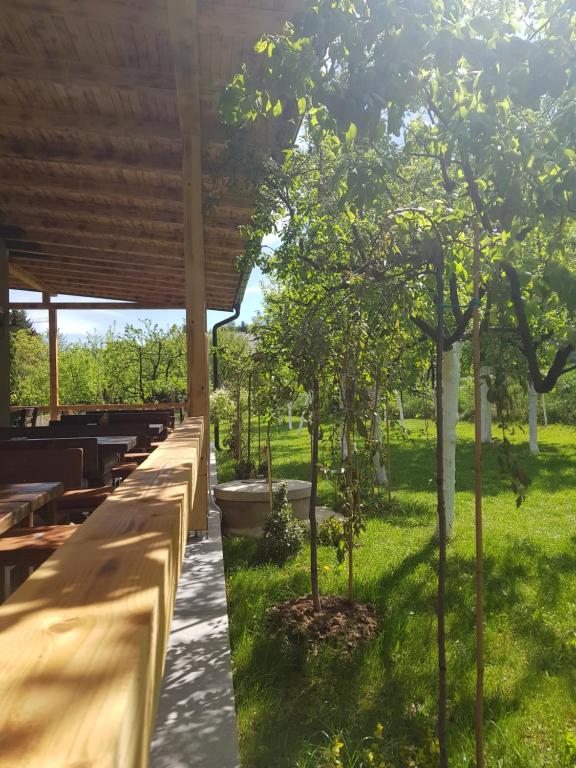 Zahrada ubytování Bed & Breakfast Sjaj