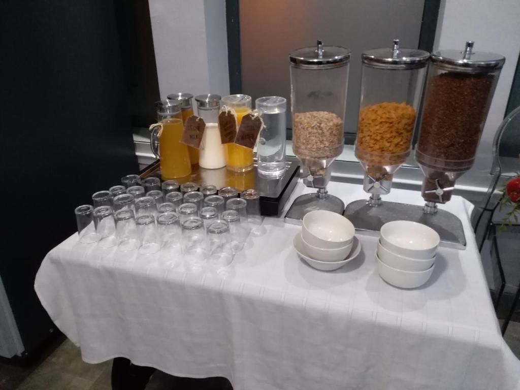 AACR Hotel Monteolivos - Resim 43