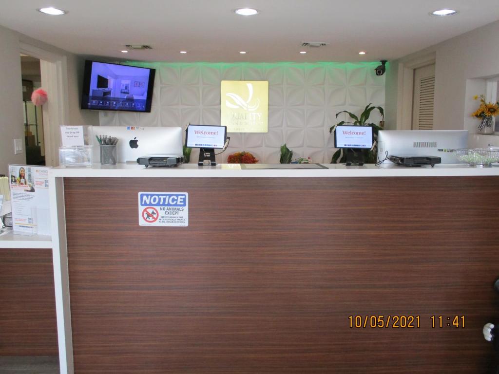 Quality Inn & Suites Kissimmee near Main Gate photo