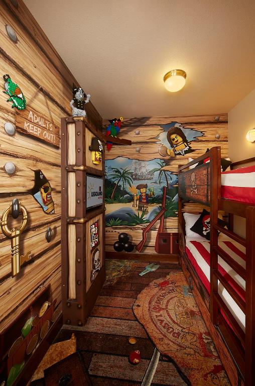 LEGOLAND New York Resort - Habitación Con Temática Pirata