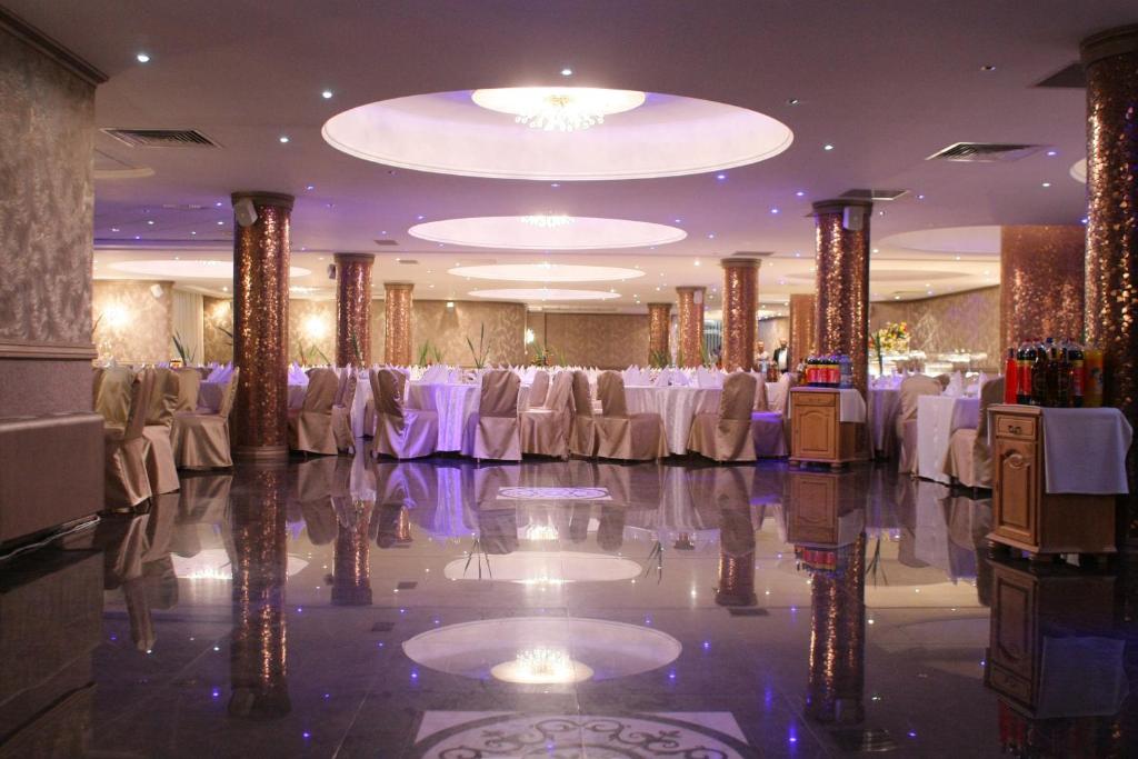 Restaurace v ubytování Hotel International