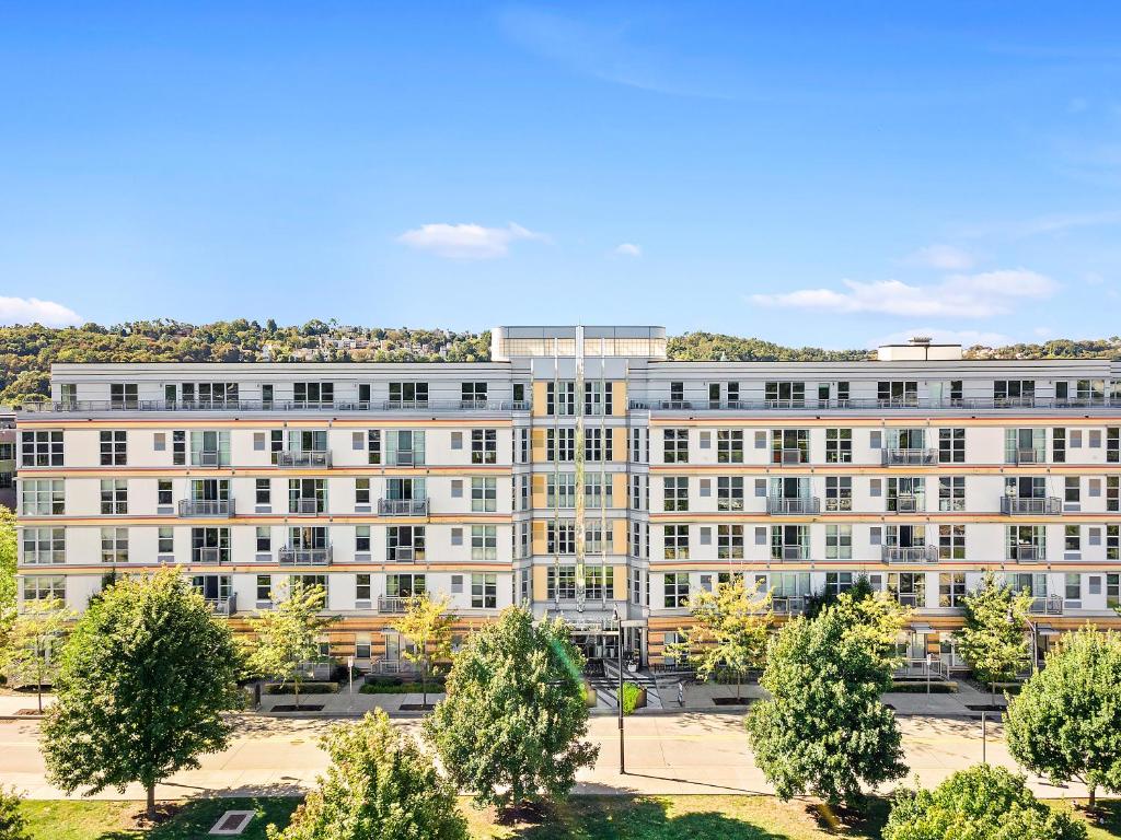 Budova, kde se aparthotel nachází