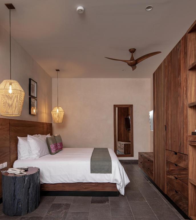 Postel nebo postele na pokoji v ubytování Künük Hotel Boutique