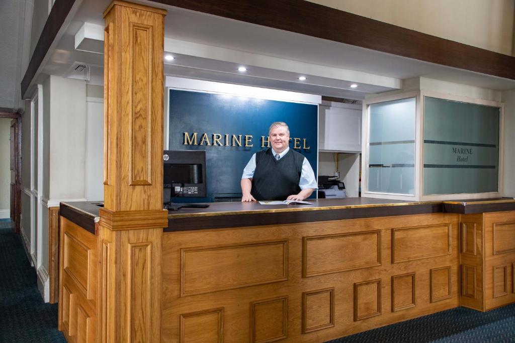 The Marine Hotel - Resim 19