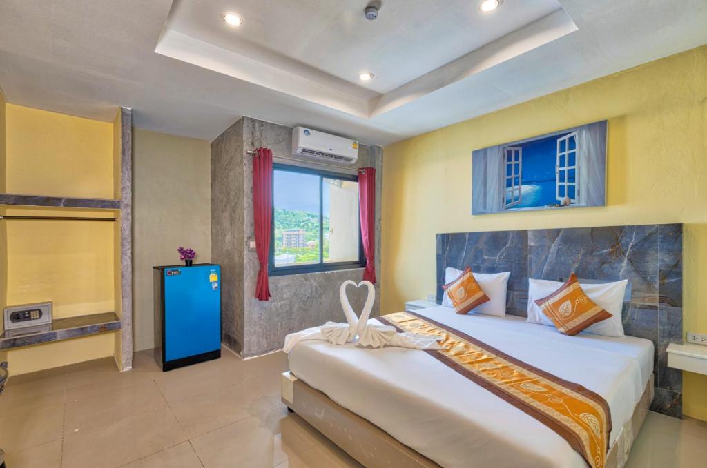 TJ Patong Hotel - Otop Shopping Paradise - Resim 10