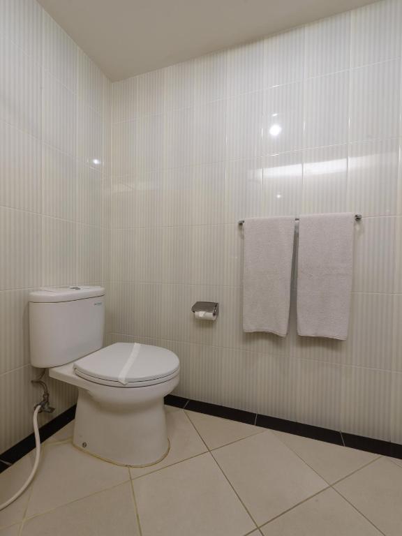 Koupelna v ubytování Cipta Hotel Wahid Hasyim