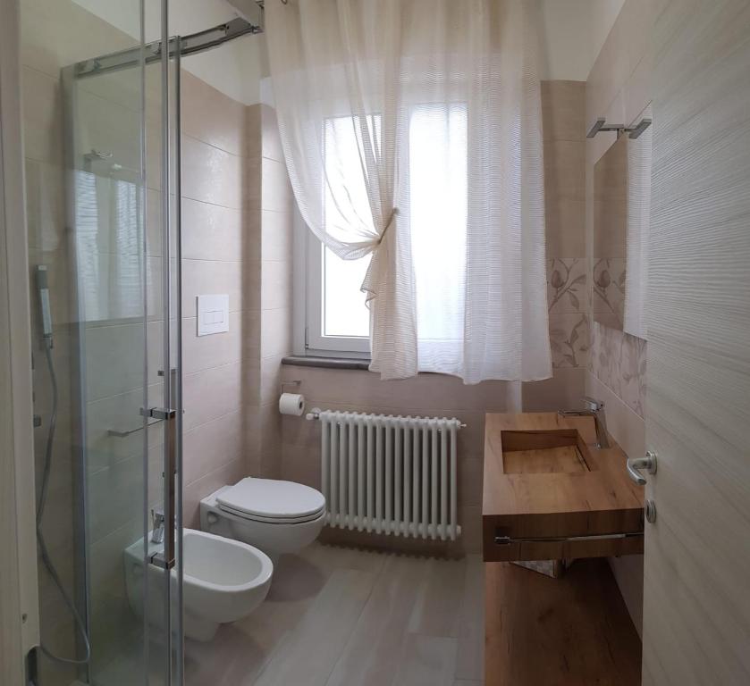 Koupelna v ubytování Porta d'Alpi