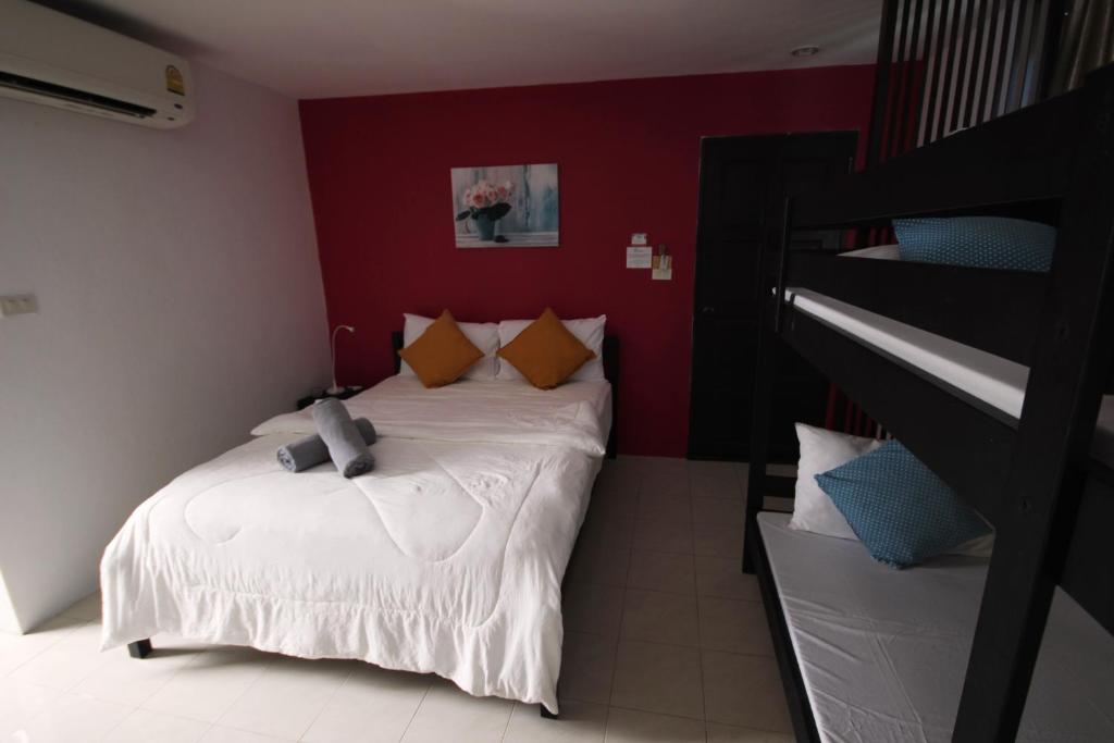 Hua Hin Paradise Guesthouse - Familiekamer Met Eigen Badkamer