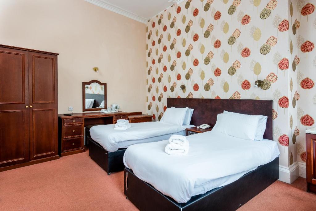 The Esplanade Hotel - Jumeau