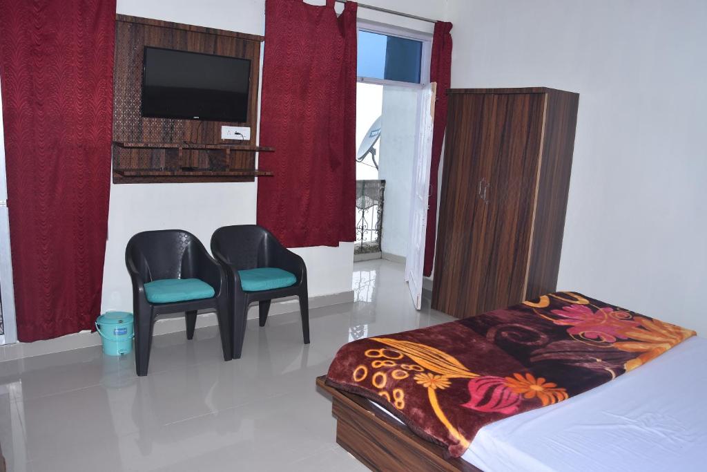 Himalayan Home Stay Dalhousie - Near Panchpula Water Fall