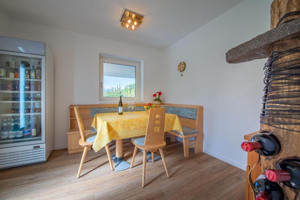 Fotografie z fotogalerie ubytování Haus Stolz v destinaci Appiano sulla Strada del Vino
