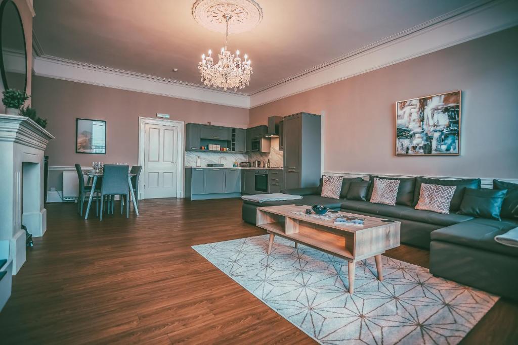 63 Chester Rows City Centre Apartment C by Rework