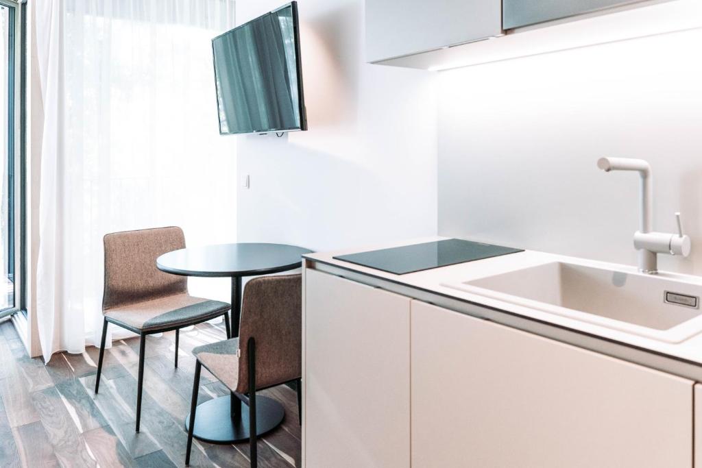 Blackhome Innsbruck City South I contactless check-in - Resim 7