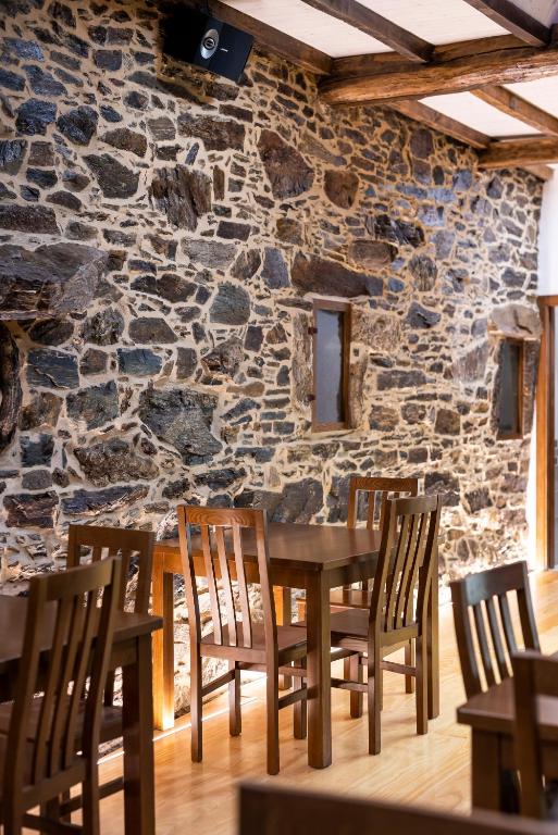 Zdjęcie z galerii obiektu Hotel Donas e Cabaleiros w mieście Pousada