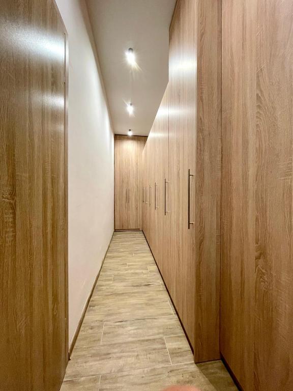 APARTAMENTY SOKOLA blisko Szpital im M Kopernika, Orientarium ZOO, Atlas Arena, EC1, Mandoria - Appartement De Luxe