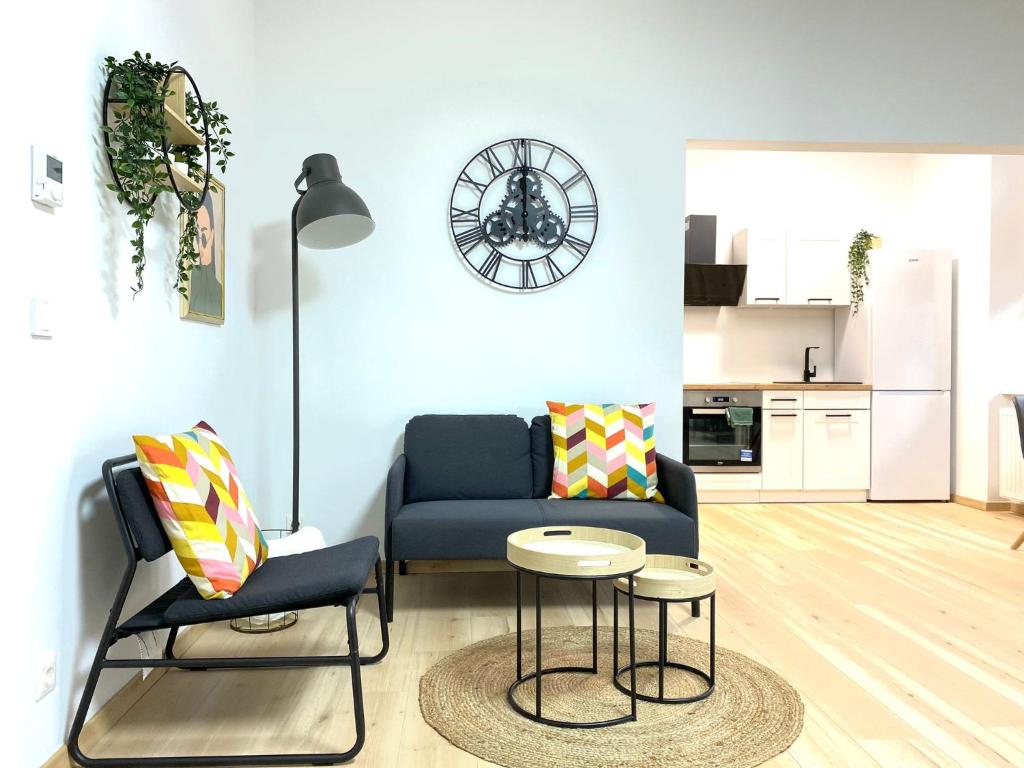 A kitchen or kitchenette at Design Apartment Vienna