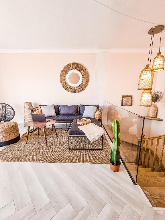 Designer House Adeje, 125qm, Panoramic Ocean View & Garden
